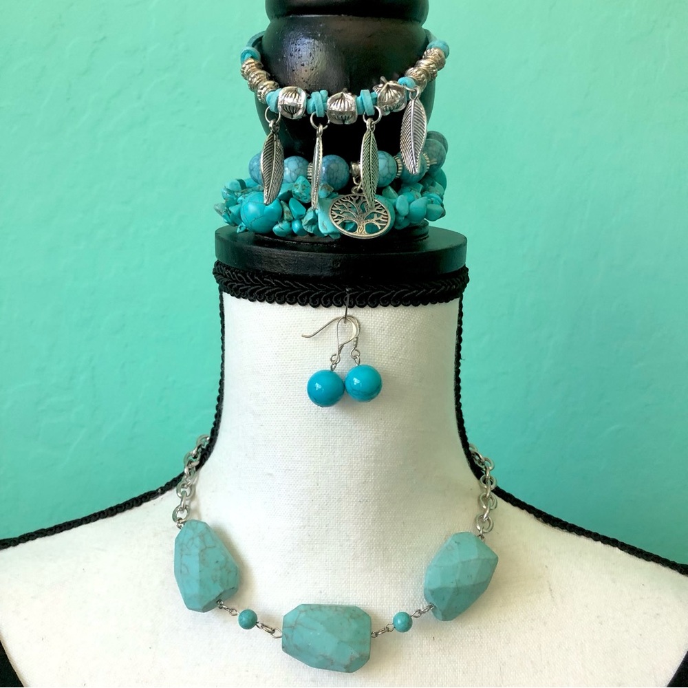 5 Piece Jewelry Lot Southwestern Cowgirl Tribal Boho Faux Turquoise Assorted - Picture 8 of 16